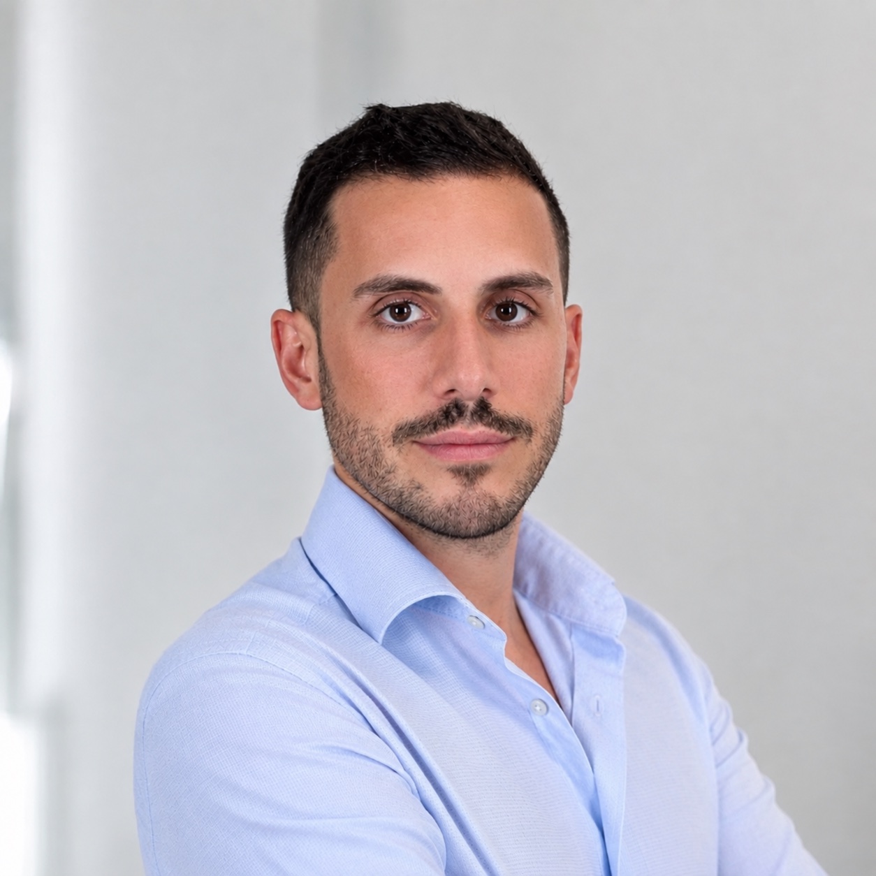 Giulio Famiglietti, career coach